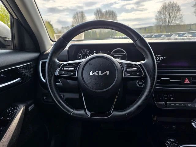 Certified Used 2024 Steel Gray Kia SX image 24
