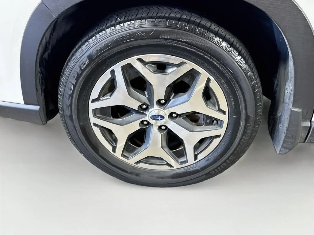Certified Used 2024 White Subaru Premium image 42
