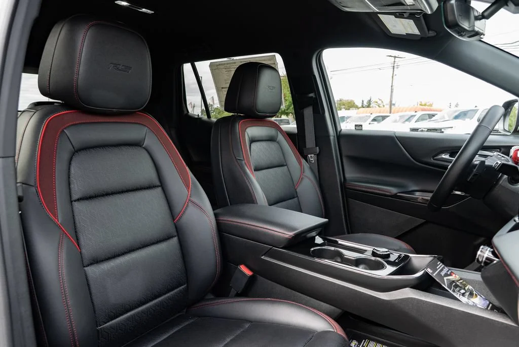 2027 Chevrolet Equinox RS - Photo 29