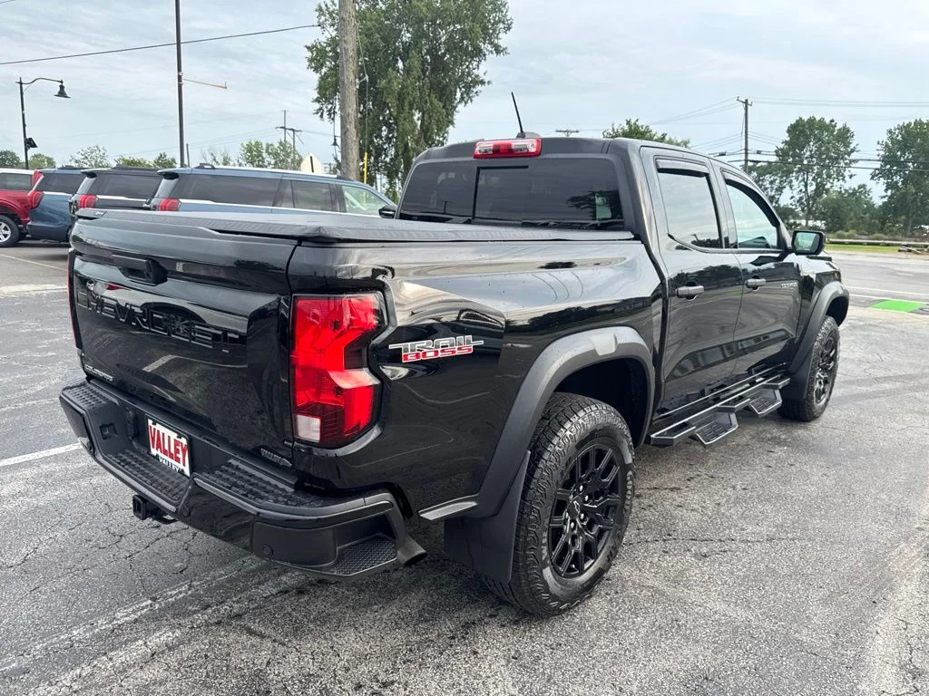 Used 2024 Black Chevrolet Trail Boss image 3