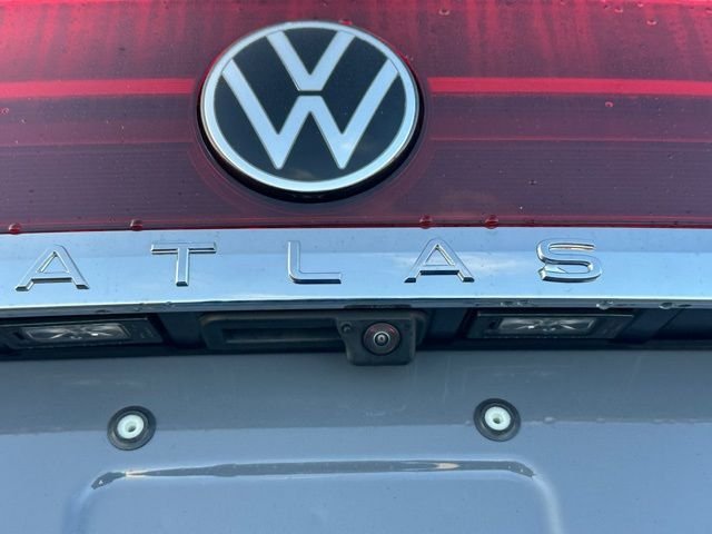 New 2026 Pure Gray Volkswagen 2.0T SEL Premium R-Line image 16