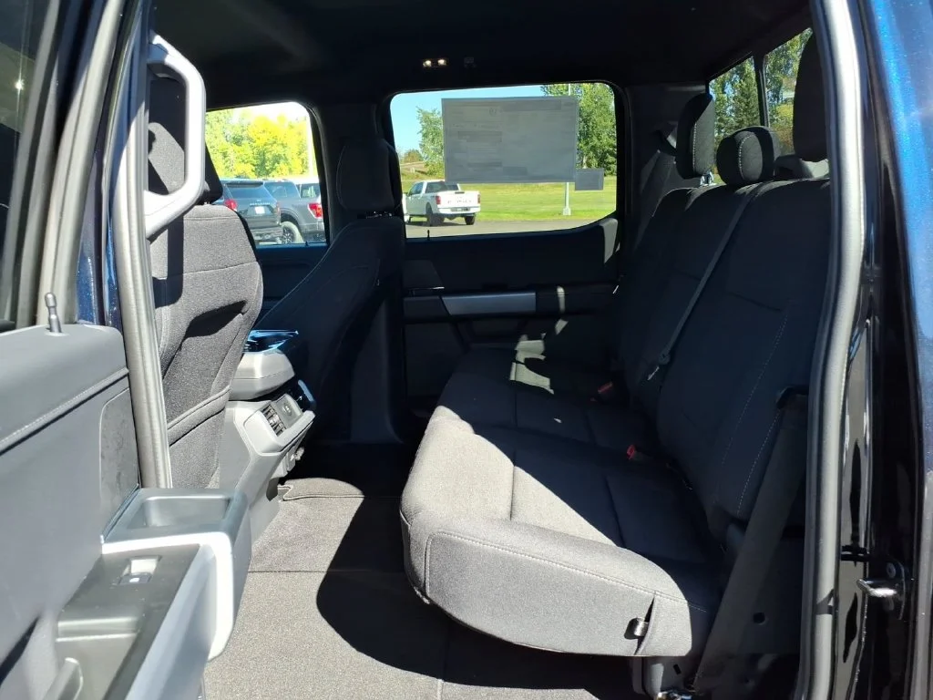 New 2026 Antimatter Blue Metallic Ford XLT image 11