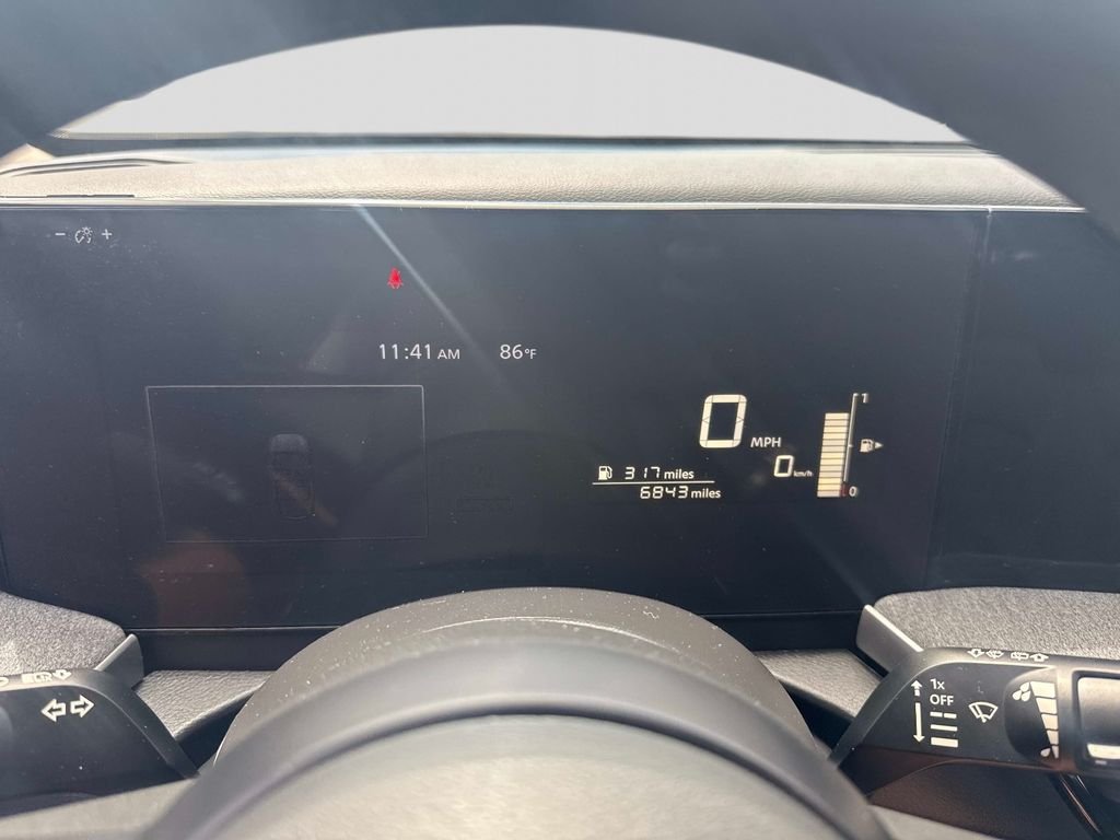 Used 2025 Gray Nissan SV image 29