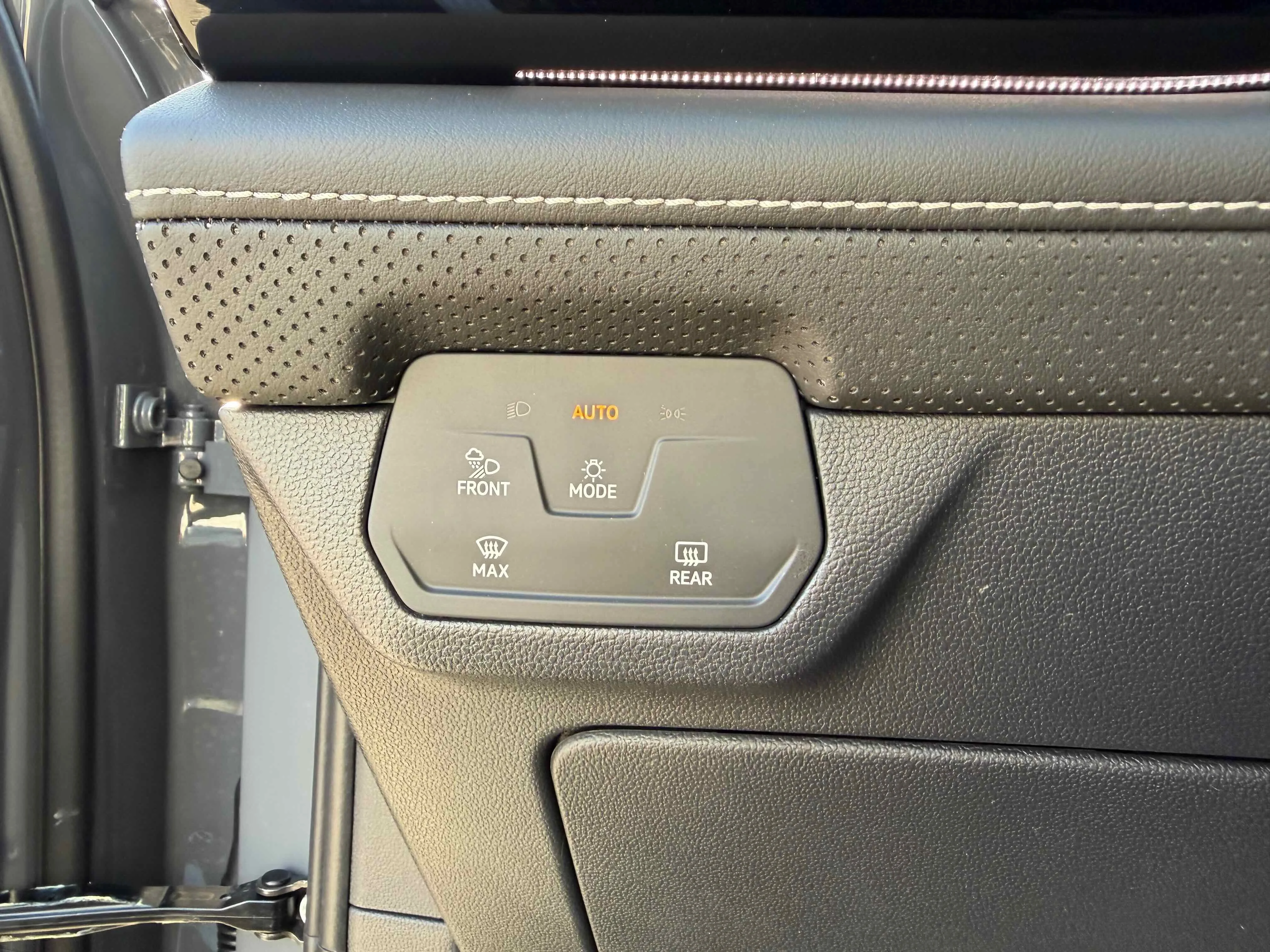 New 2026 Gray Volkswagen 2.0T SEL image 26