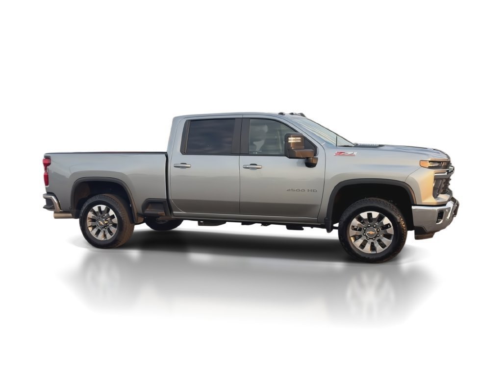 Used 2025 Sterling Gray Metallic Chevrolet LT image 2