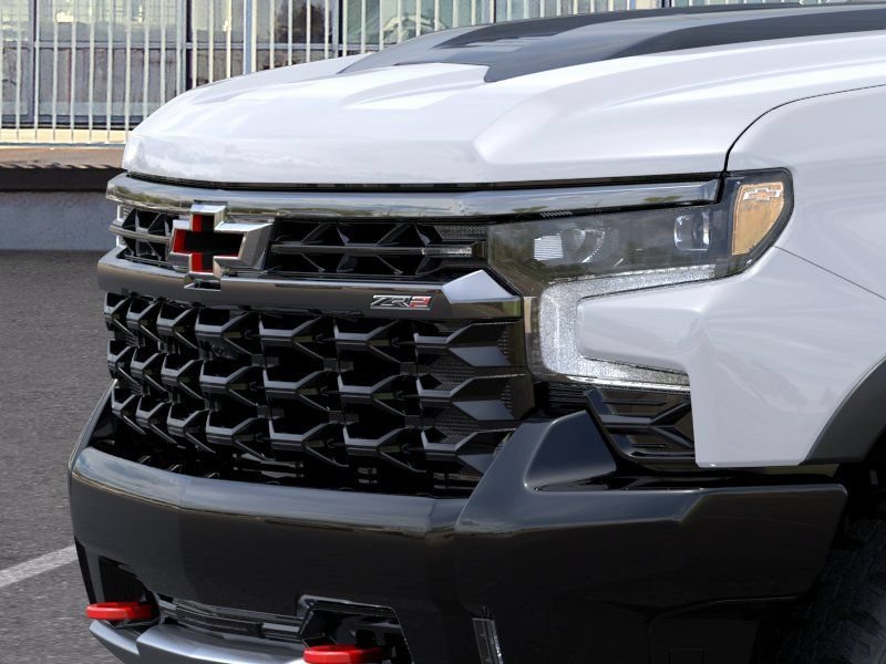 New 2026 Summit White Chevrolet ZR2 image 13