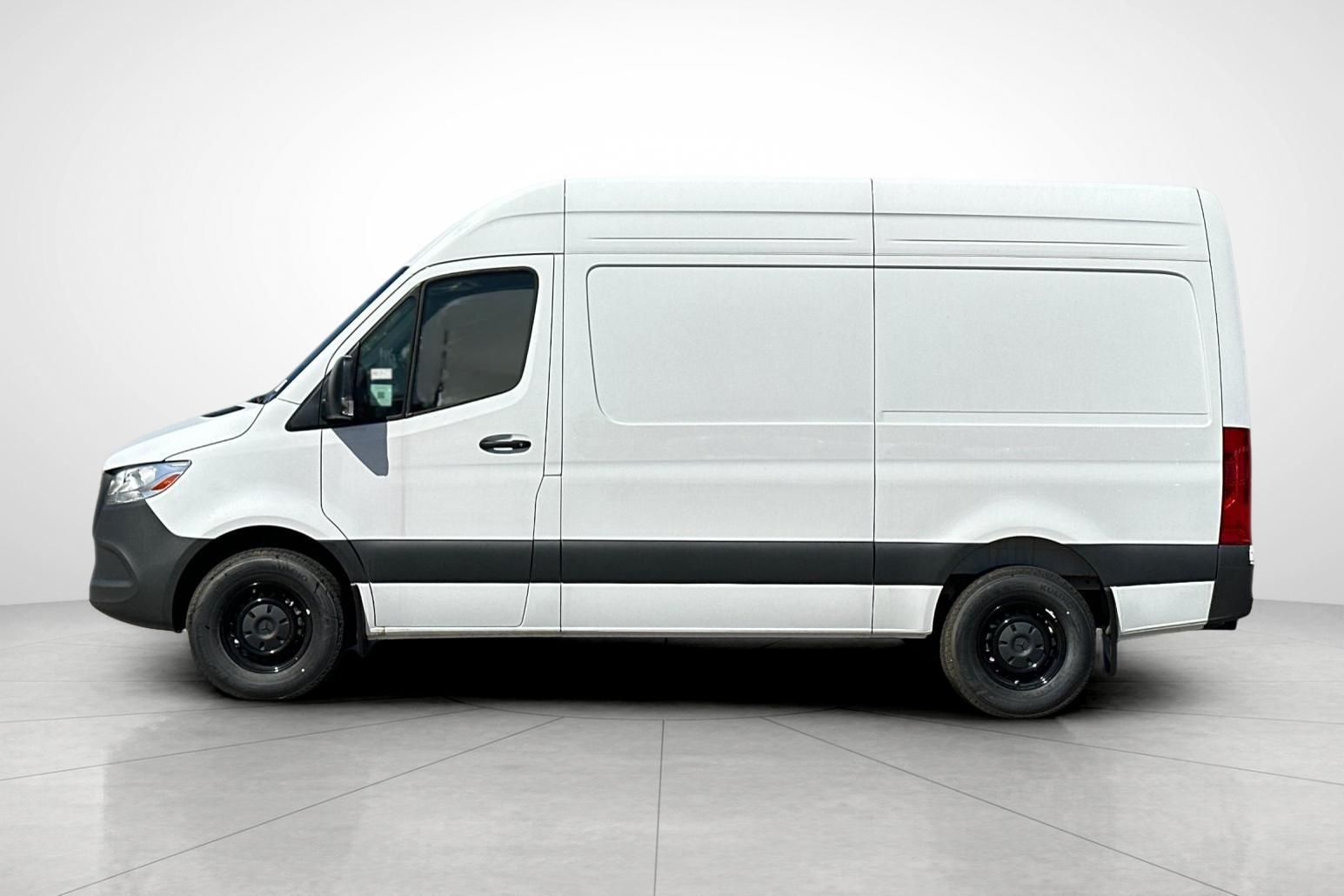 New 2025 Arctic White Mercedes-Benz Cargo 144 WB image 26