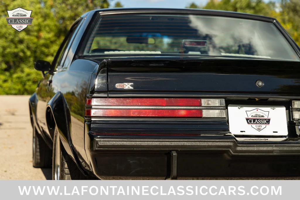 Used 1987 Black Buick GNX image 22