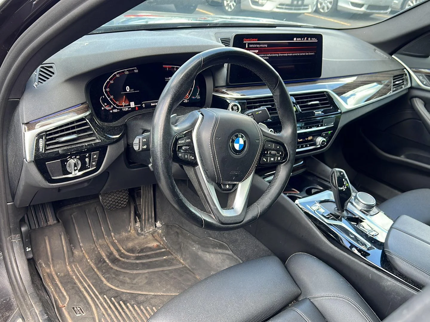Used 2022 Dark Graphite Metallic BMW 540i xDrive image 4
