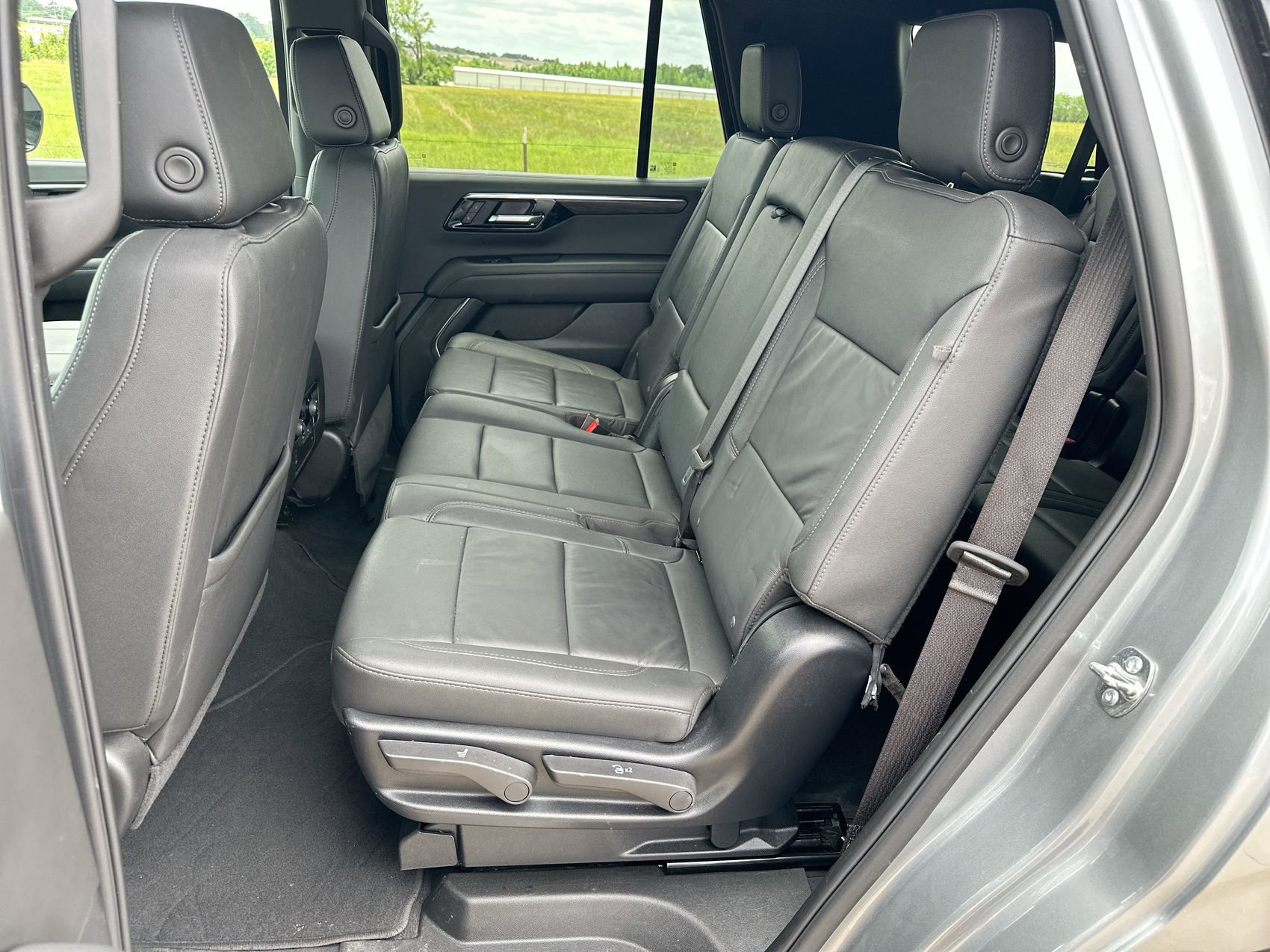 Used 2025 Sterling Gray Metallic Chevrolet LT image 23