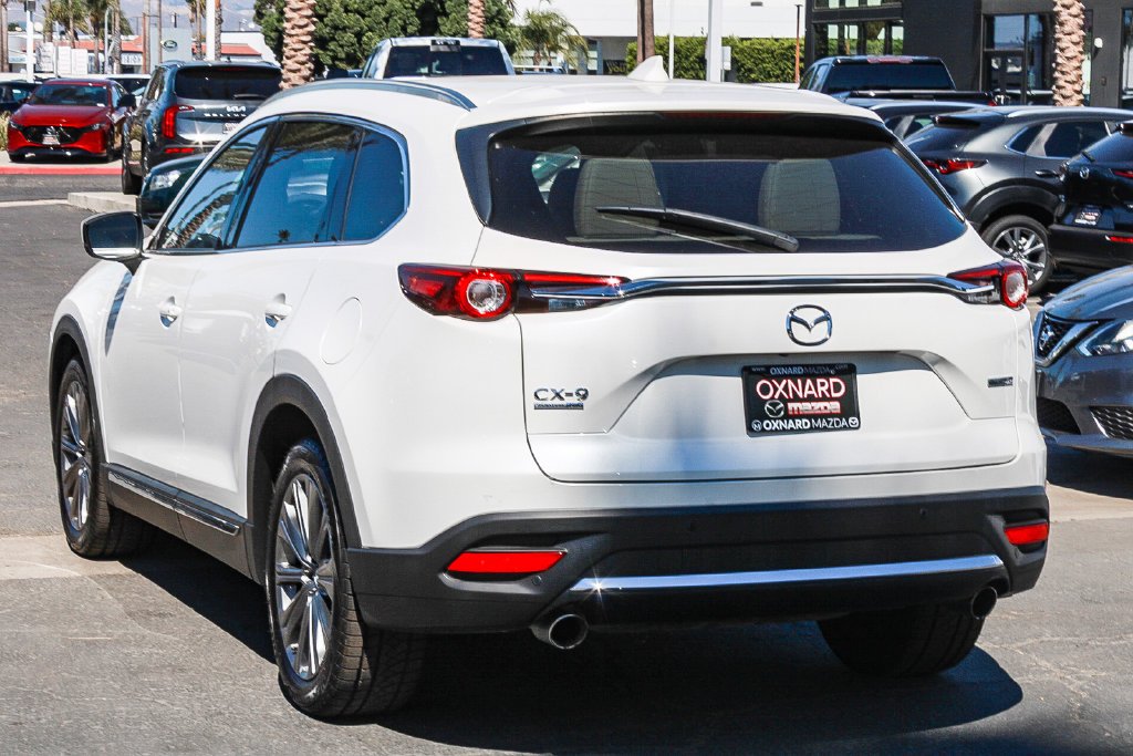 Used 2023 White Mazda Signature image 6