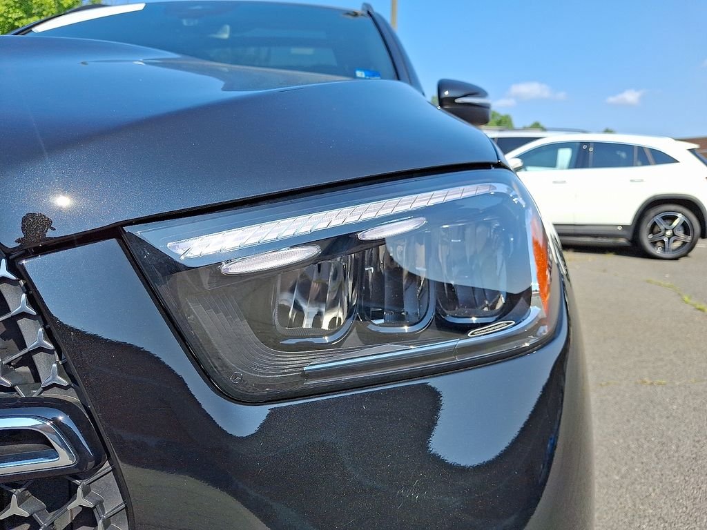 Certified Used 2026 Black Mercedes-Benz GLE 450 image 9