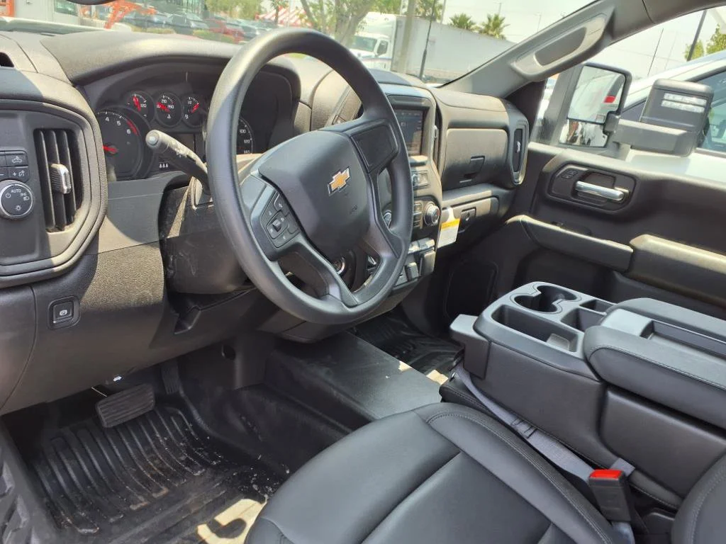 2025 Chevrolet Silverado 2500 HD Work Truck - Photo 10