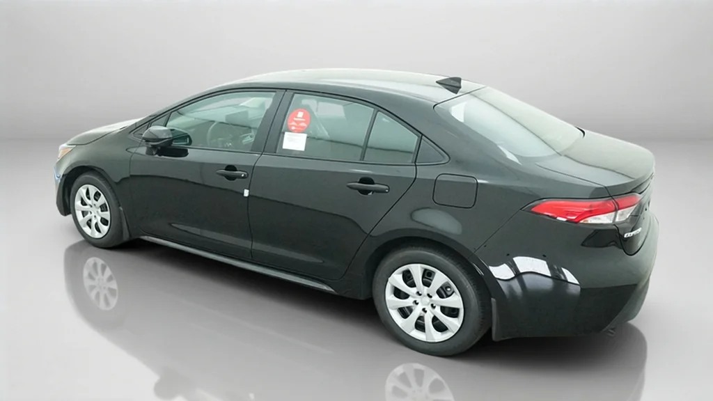 New 2027 Inked Toyota LE image 15
