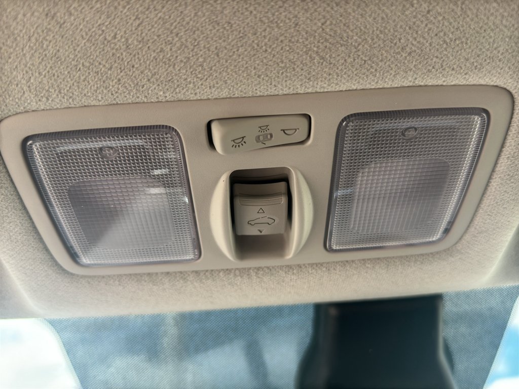 New 2026 Shimmering Silver Hyundai SEL image 22