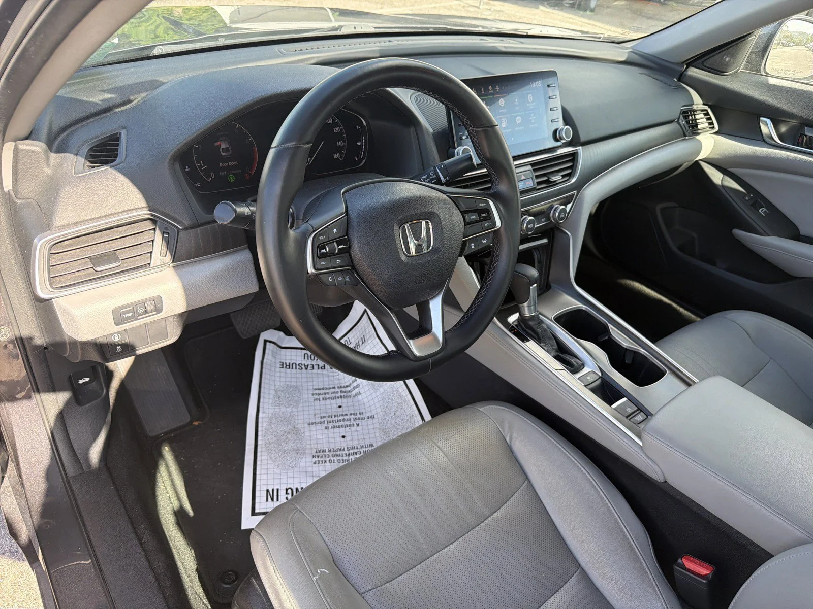 Used 2018  Honda EX-L image 20