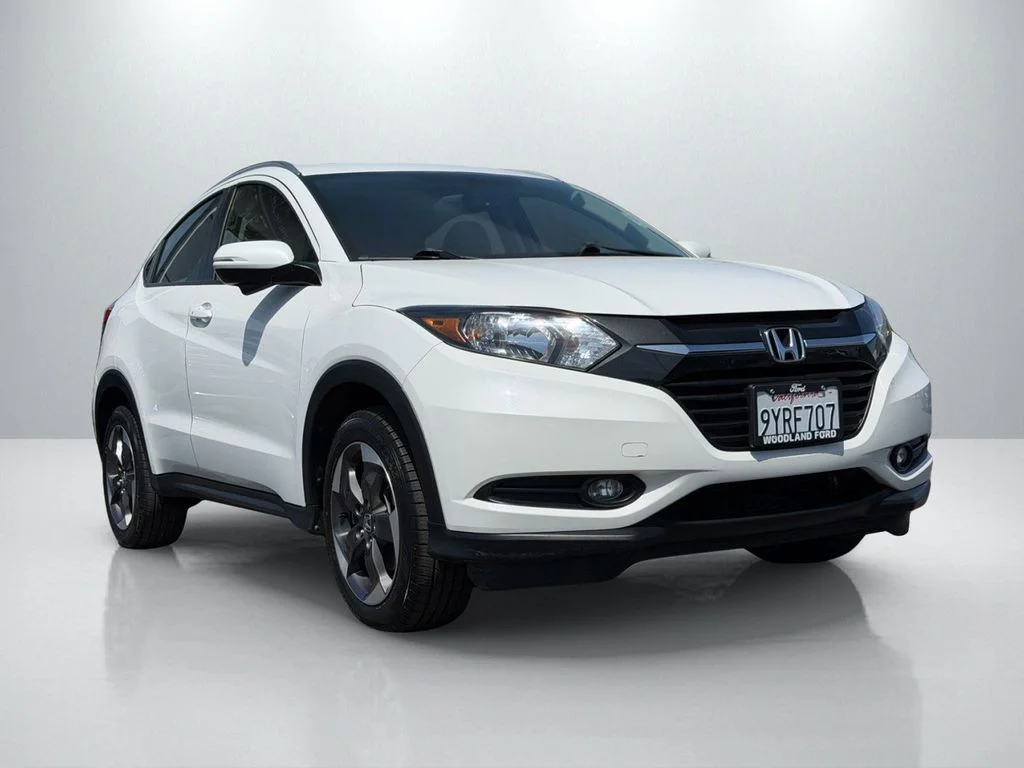 Used 2018 White Honda EX-L image 1