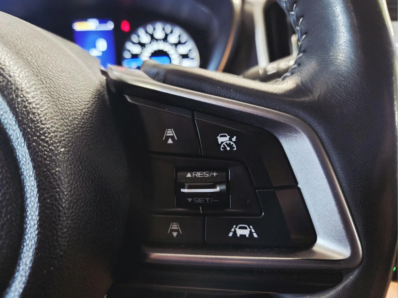 Used 2020 Crystal Black Silica Subaru Touring image 17