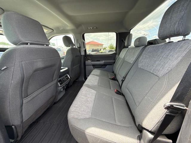 Used 2023 Gray Ford XLT image 29