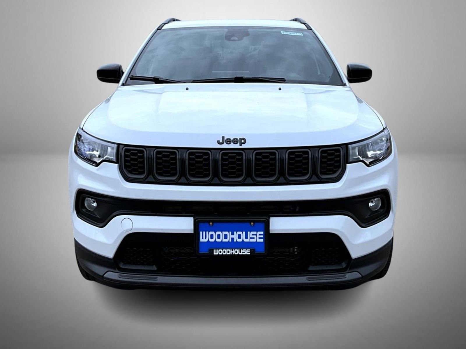 New 2026 Bright White Clearcoat Jeep Latitude image 2