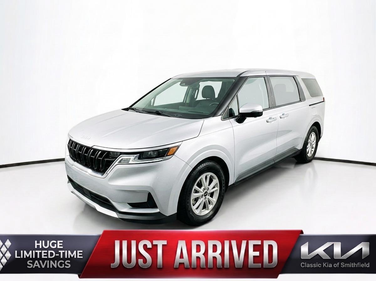 Used 2022 Silky Silver Kia LXS image 1