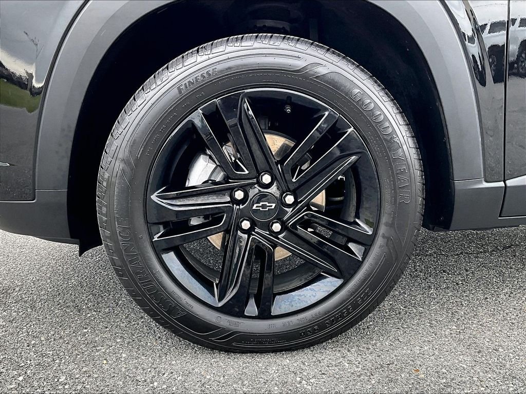 Used 2024 Black Chevrolet ACTIV image 7
