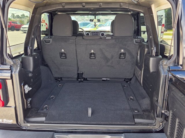 Used 2019 Black Jeep Unlimited Sahara image 12