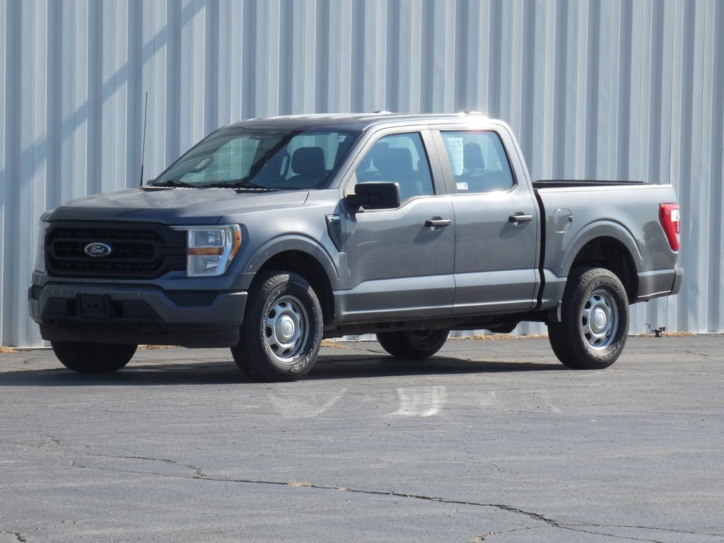 Used 2021 Gray Ford XL image 27