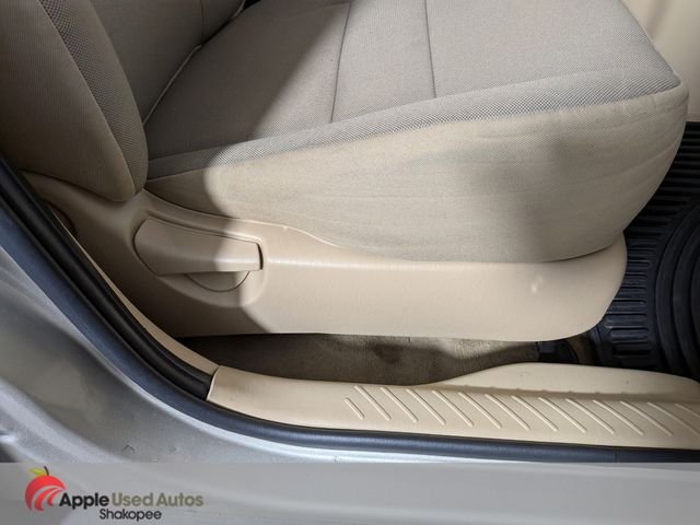 Used 2012 Gold Ford XLT image 35