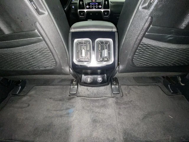 Used 2022 Silver Kia S image 29