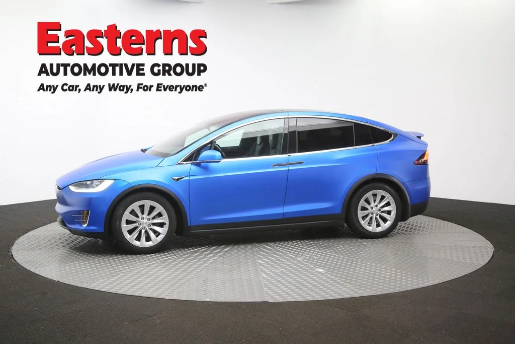 Used 2019 Blue Tesla 75D image 54