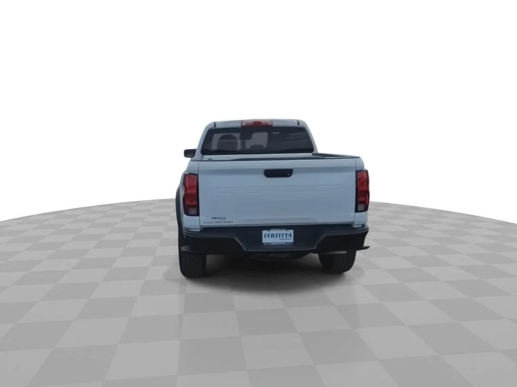New 2026 Summit White Chevrolet Trail Boss image 7