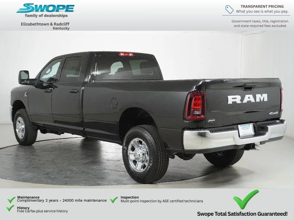 New 2026 Diamond Black Crystal Pearl-Coat Exterior Paint RAM Tradesman image 5