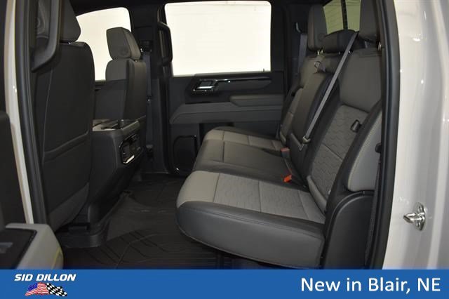 2026 Chevrolet Silverado 2500 HD ZR2 - Photo 11
