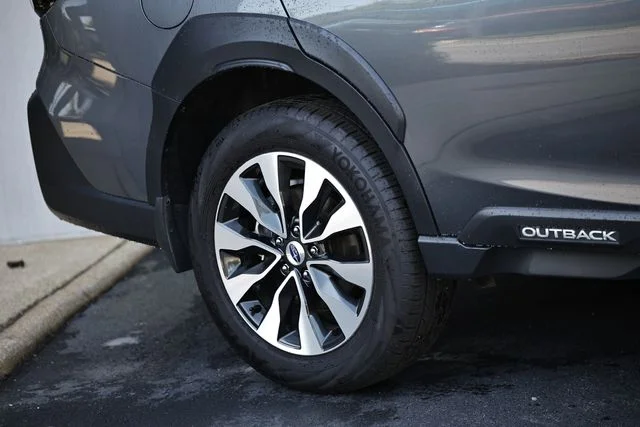 2025 Subaru Outback Touring - Photo 6