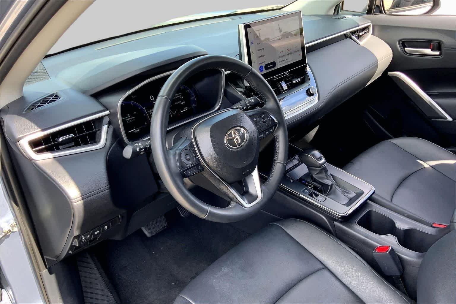 Used 2026 Celestite Toyota XLE image 17