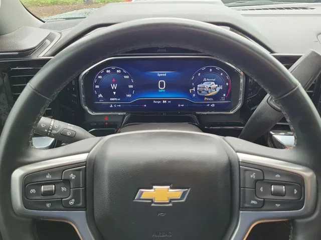Used 2025 Gray Chevrolet LTZ image 24