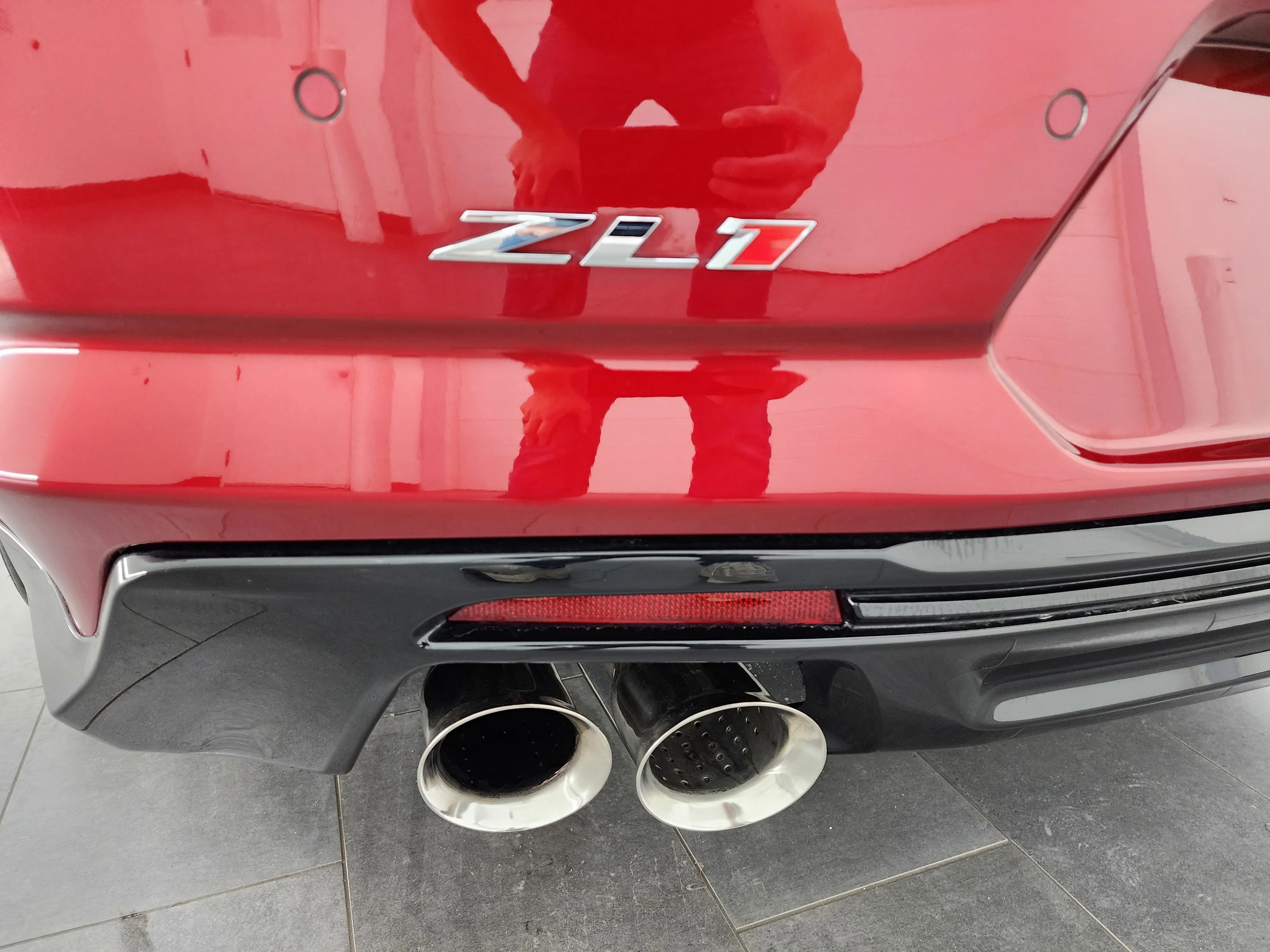 Used 2023 Radiant Red Tintcoat Chevrolet ZL1 image 31