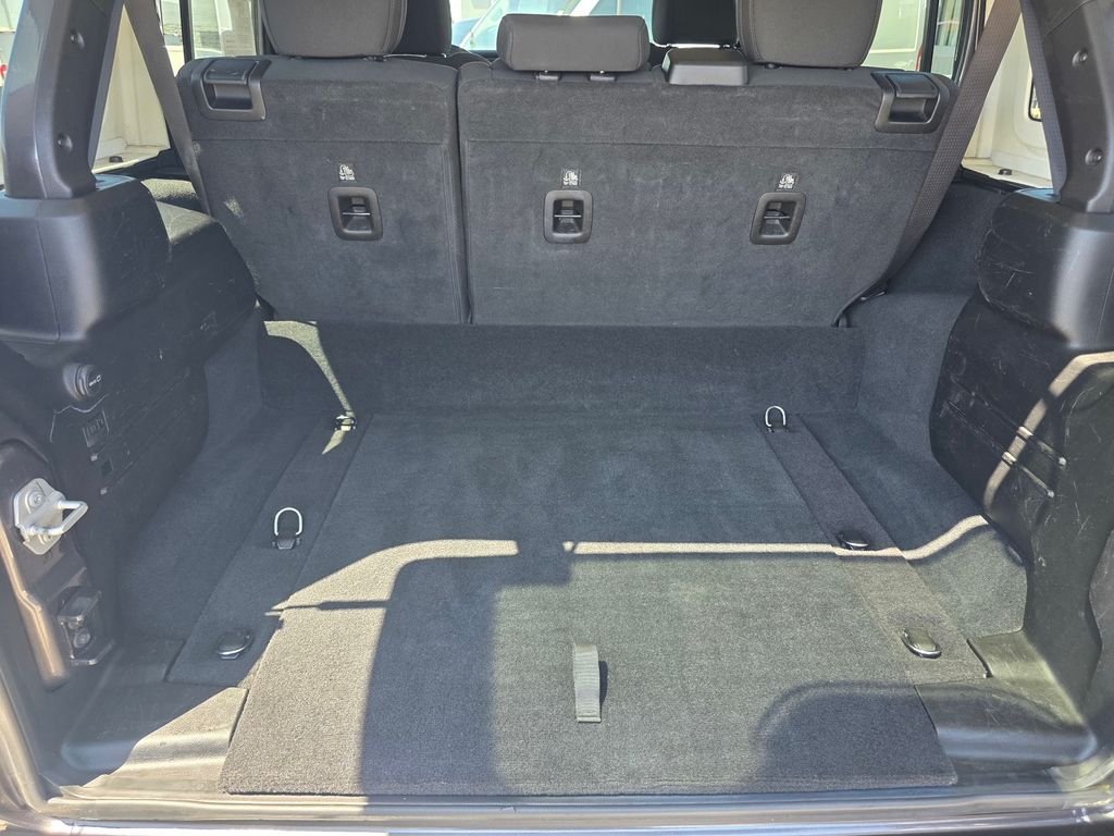 Used 2024 Gray Jeep Rubicon 4xe image 21