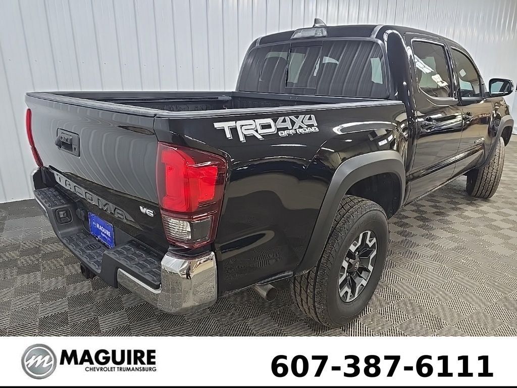 Used 2019 Midnight Black Metallic Toyota TRD Off-Road image 10