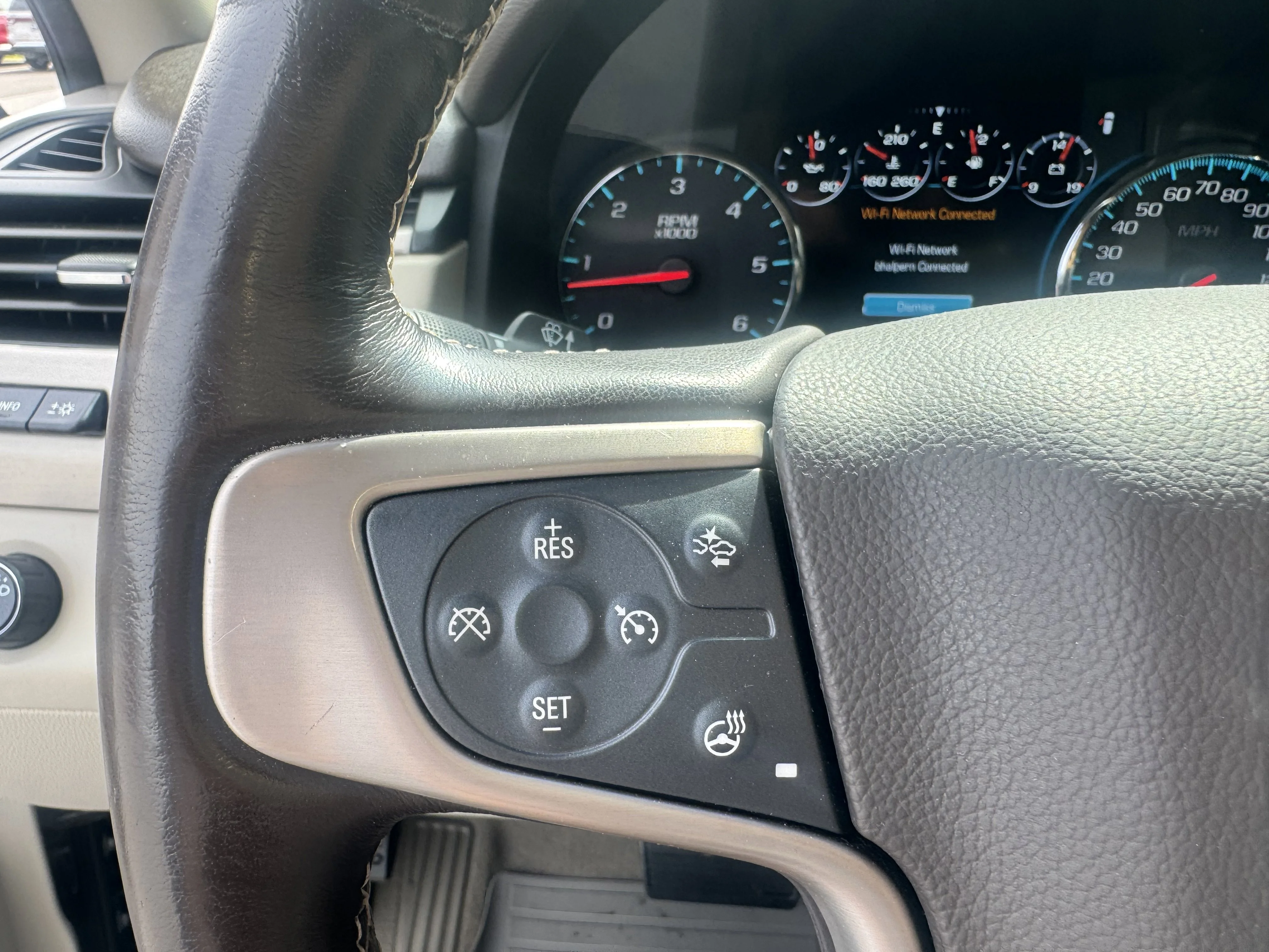 Used 2020 Onyx Black GMC Denali image 15