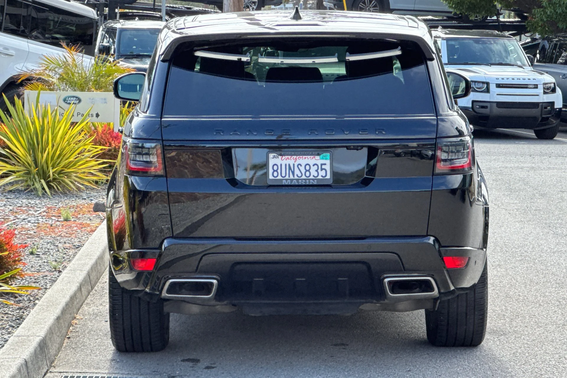 Used 2021 Santorini Black Metallic Land Rover HSE Dynamic image 7