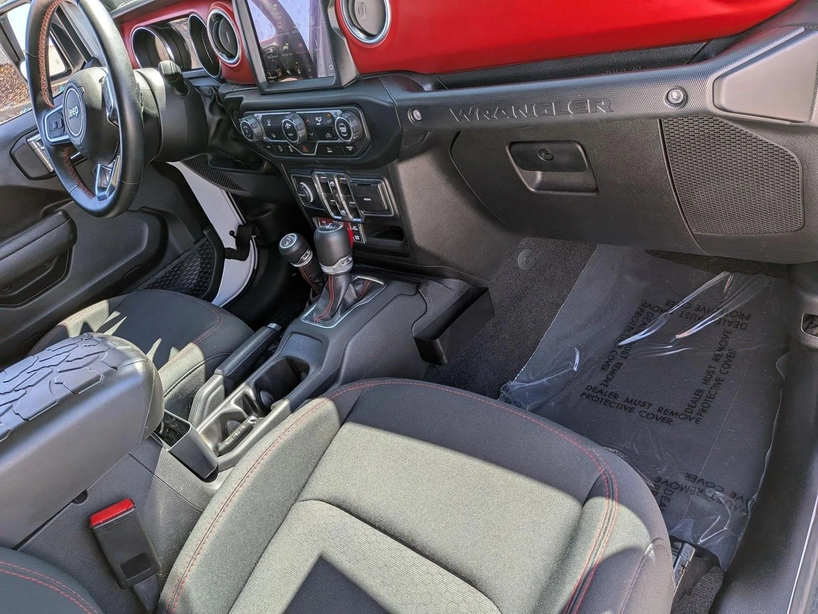 Used 2022 Bright White Clearcoat Jeep Unlimited Rubicon image 20