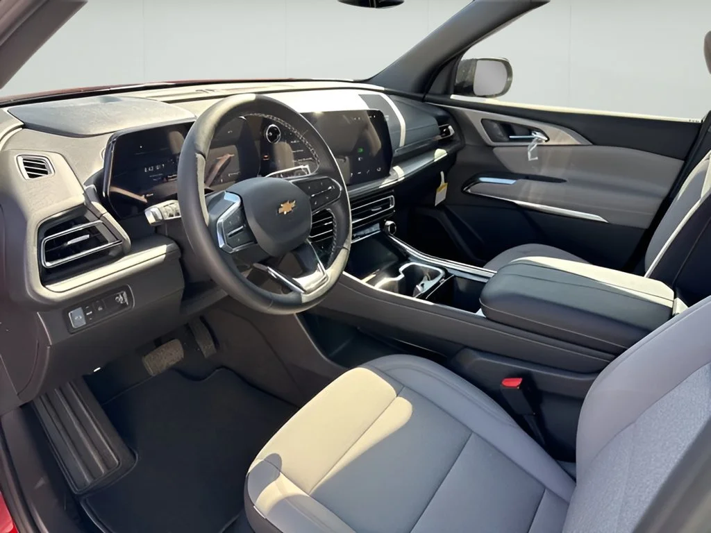 New 2026 Radiant Red Tintcoat Chevrolet LT image 9