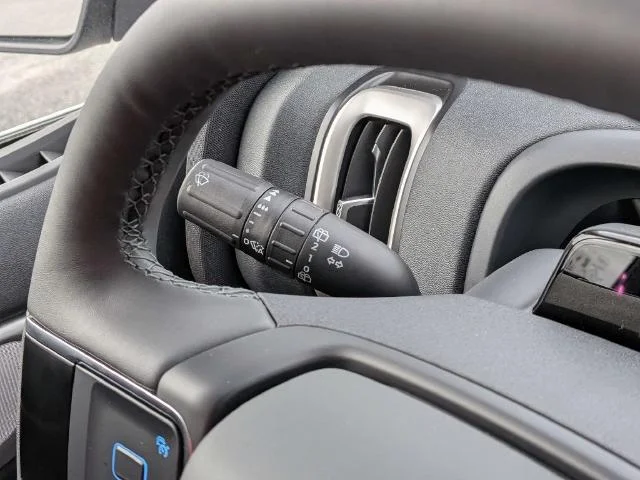 New 2026 Agate Black Metallic Ford Active image 60