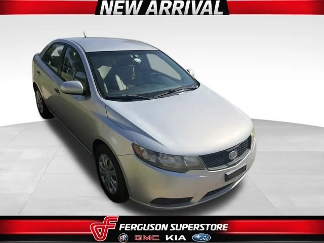Used 2010 Silver Kia LX image 1