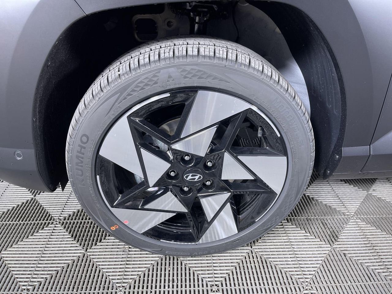 New 2026 Cyber Gray Metallic Hyundai Limited AWD image 9
