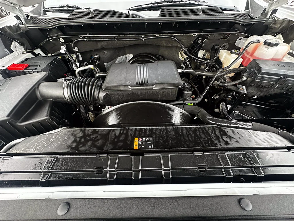 Used 2026 White Chevrolet Custom image 33