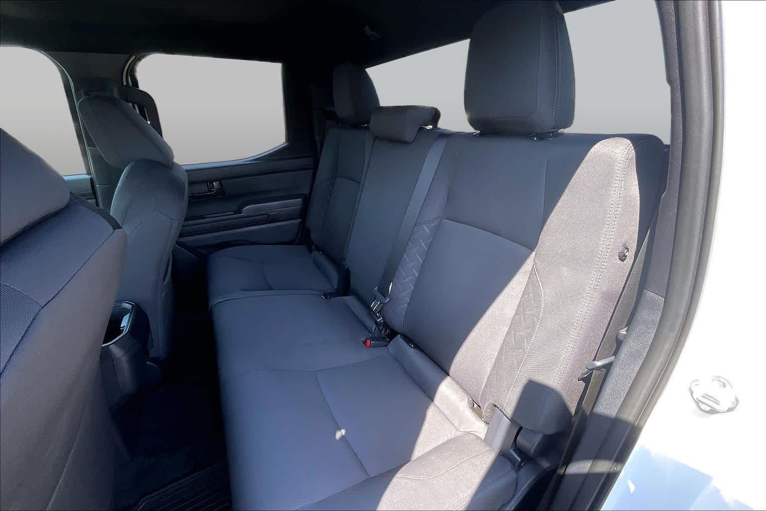 Used 2026 Ice Cap Toyota SR5 image 19