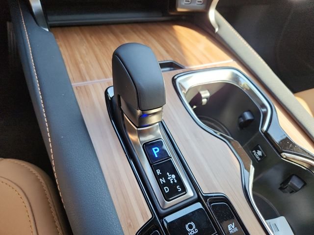 2025 Lexus RX - Photo 20